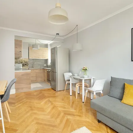 Arciszewskiego Beautiful In By Renters Познань